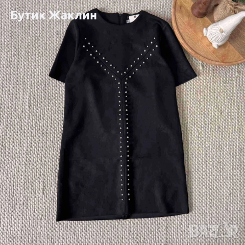 Рокля велур , снимка 2 - Рокли - 52407058