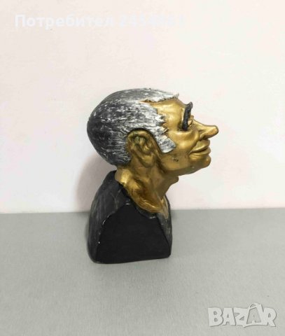 Желю Желев бюст гипс статуетка, снимка 3 - Статуетки - 38112193