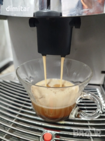 Кафе машина Saeco Royal Digital Plus, снимка 6 - Кафемашини - 53292250