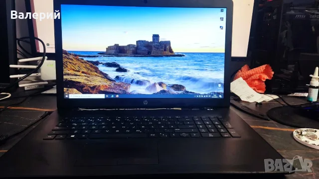 Надежный большой 17.3" Лаптоп HP | SSD + HDD 320GB | 8GB RAM | Нова Батерия