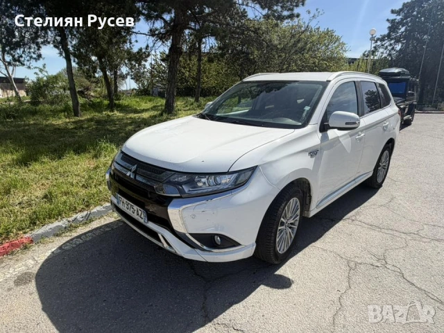  Mitsubishi Outlander 2.4 4WD /  plug in hybrid   - цена 19 500 евро моля БЕЗ бартери / БЕЗ лизинг -, снимка 13 - Автомобили и джипове - 54331548