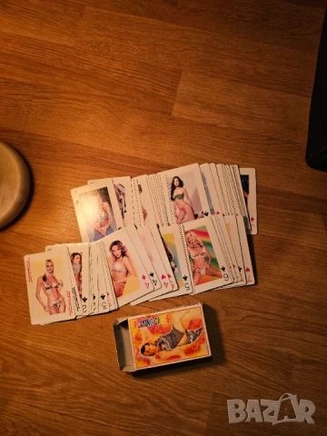 Еротични карти за игра 1 от 80те 18 + еротика секс голи жени, снимка 2 - Антикварни и старинни предмети - 50487644