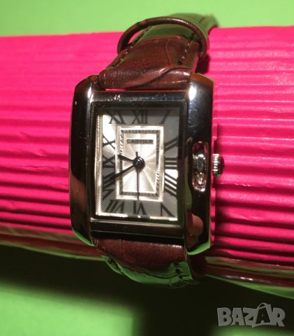 Дамски часовник Cartier , снимка 4 - Дамски - 44286203