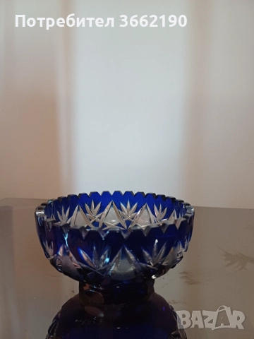 Сет от кристални вази и бонбониера, снимка 3 - Вази - 52778275