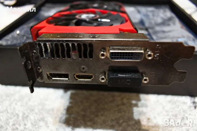 MSI GTX 970 Gaming 4G, снимка 4 - Видеокарти - 55724589