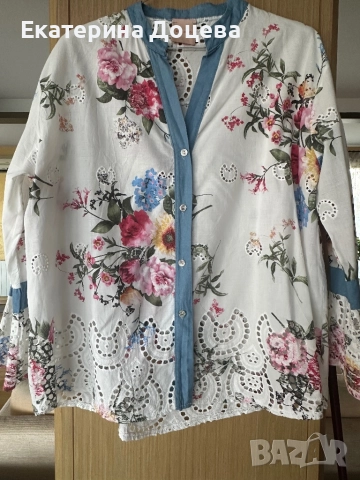 Риза с бродерия на цветя
