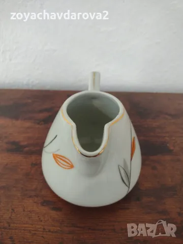 БЪЛГАРСКА ПОРЦЕЛАНОВА СОСИЕРА КАНИЧКА ЗА МЛЯКО, снимка 2 - Сервизи - 49006513