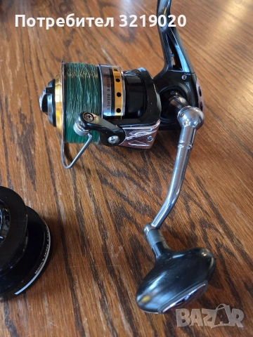 Макари за риболов FL DN 8000 с разервни шпули, снимка 5 - Макари - 53174025