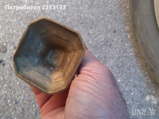 Месингов свещник, снимка 2 - Декорация за дома - 40362162