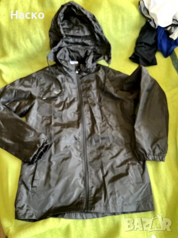 Нови спортни ветровки, тениски, термо, фитнес ръкавици,чанта за кръст Helly hansen,Under Armour, снимка 9 - Спортна екипировка - 50599212