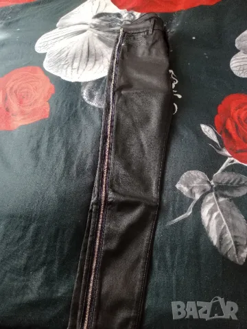 кожен панталон, снимка 2 - Панталони - 49421725