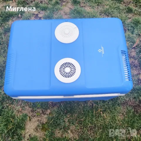 Хладилна чанта на 12 и 220 волта, снимка 3 - Хладилни чанти - 48940512