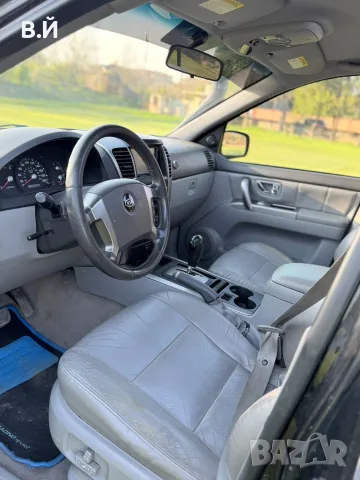 Kia Sorento 2.5, снимка 8 - Автомобили и джипове - 56227427