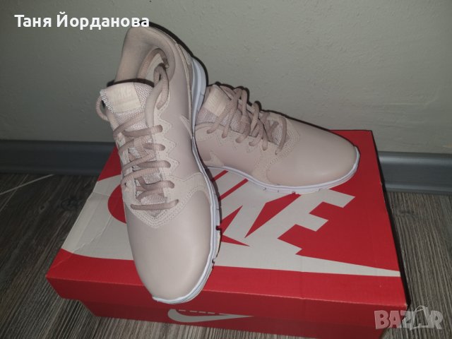 Нови маратонки NIKE, снимка 3 - Маратонки - 40123372
