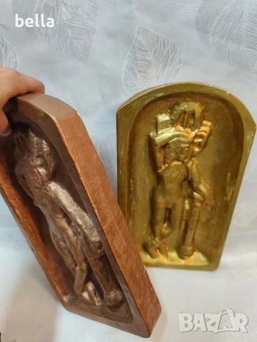 2 пана Бог Дионисий -патинирана гипса на художника Красимир Кръстев, снимка 4 - Антикварни и старинни предмети - 54154514