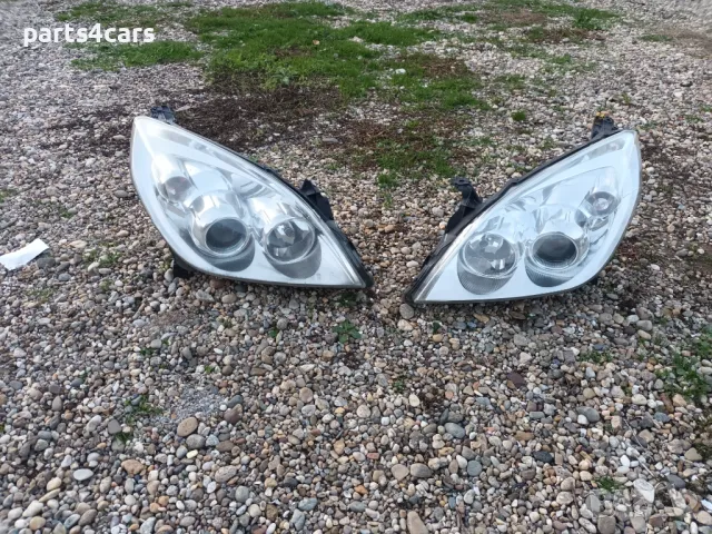 ляв и десен бял фар за опел вектра ц фейслифт OPEL VECTRA C FACELIFT, снимка 2 - Части - 47478949