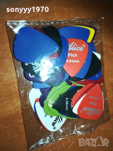 ПЕРЦА ЗА КИТАРА 10БР