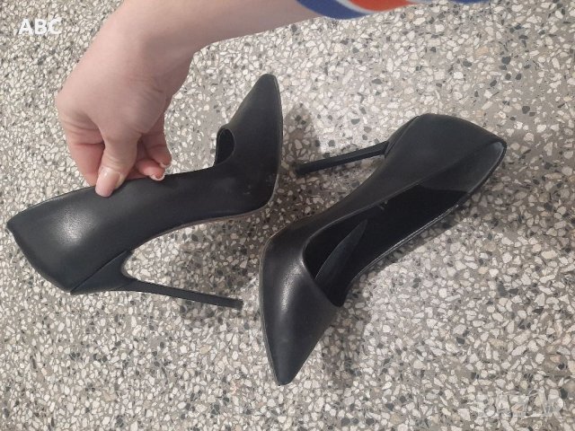 Дамски обувки 37номер, снимка 2 - Дамски обувки на ток - 40530313