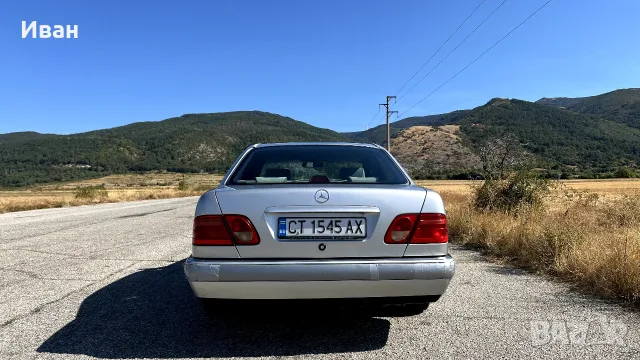 Продавам Mercedes E220D, снимка 7 - Автомобили и джипове - 56310537