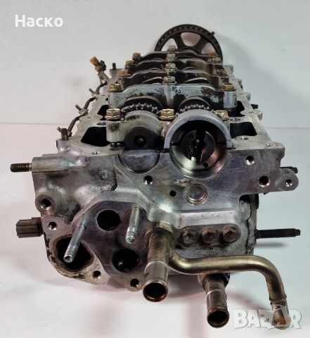 Глава Тойота Авенсис Корола Версо 2.0 Д4Д Toyota Avensis Corolla Verso 2.0 D4D 116 кс, снимка 3 - Части - 52055631