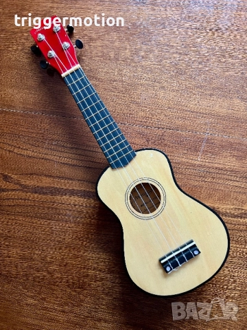 Оригинално Укулеле Martin Smith UK-212 Soprano Ukulele 