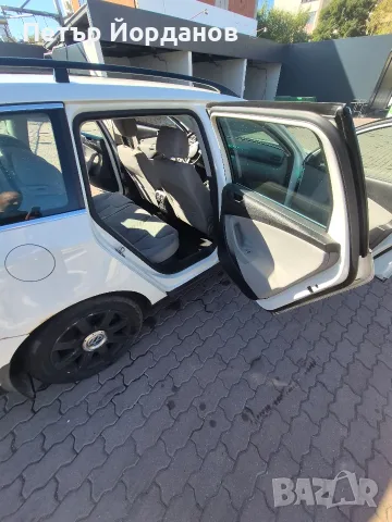 passat b6 2.0 140к.с 4х4, снимка 4 - Автомобили и джипове - 56467935