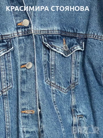 Дънково яке на Bershka, снимка 5 - Якета - 54287728