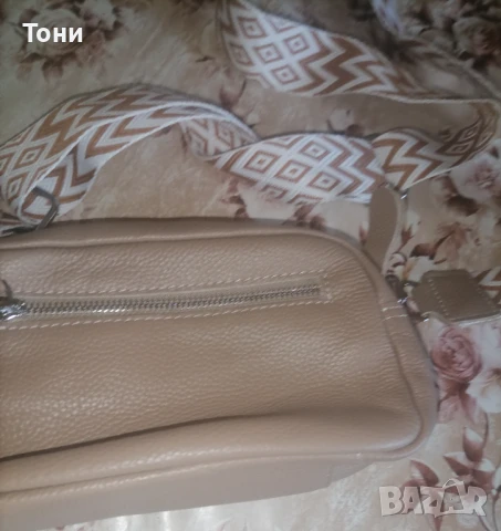 Нова Кожена Красива Дамска Чантичка , снимка 11 - Чанти - 50891717