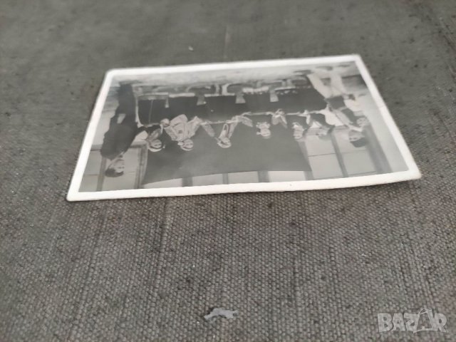 Продавам стара снимка село Бистрица София - хора с носии