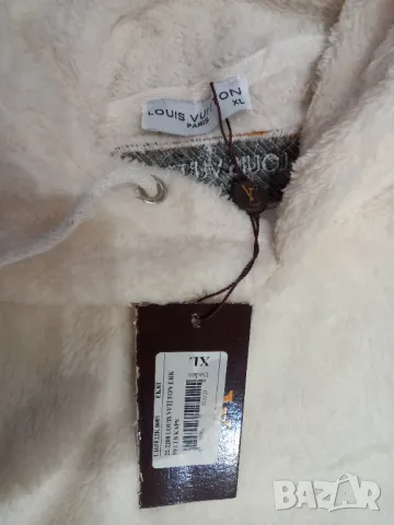 Louis Vuitton - пухкав суитчър размер ХЛ/ХХЛ , снимка 3 - Суичъри - 48126579