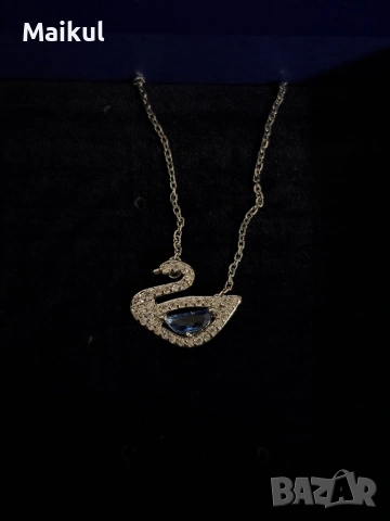 Дамско колие Swarovski, снимка 2 - Колиета, медальони, синджири - 53286605