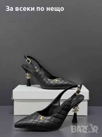 Chanel Елегантни Дамски Обувки С Капитонирана Кожа И Златно Лого На Токчето Код SEM-398, снимка 3 - Дамски обувки на ток - 55867540