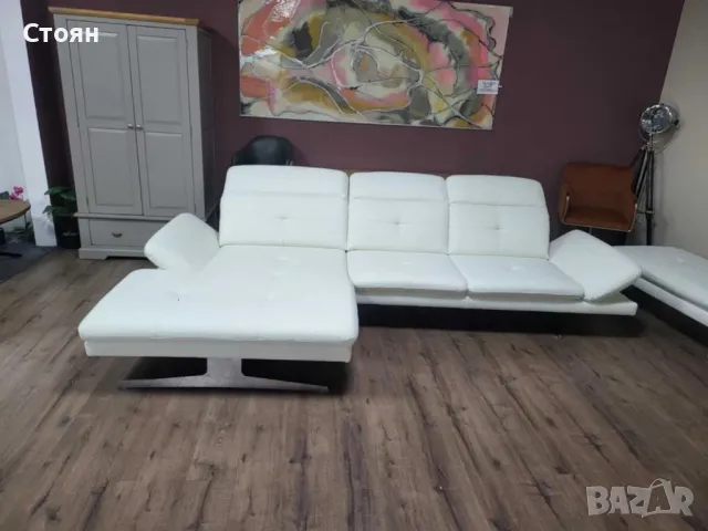ПРОМОЦИЯ!!! Бял кожен ъглов диван и табуретка "DANA", снимка 1
