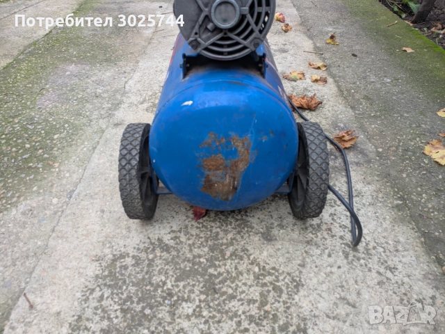 Компресор за въздух Devilbiss DF 412-2, 50 литра, Безмаслен, Монофазен, снимка 3 - Други машини и части - 52591220