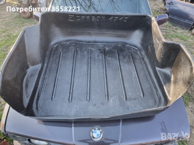 Стелка за багажник Голф 4 /Бора комби, снимка 4 - Аксесоари и консумативи - 44482577