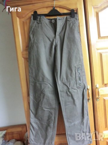 спортен панталон за момче, снимка 1 - Детски панталони и дънки - 37372463