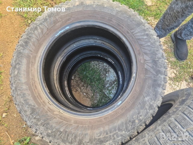 4 броя зимни гуми 215 70 16 , снимка 7 - Гуми и джанти - 52262713