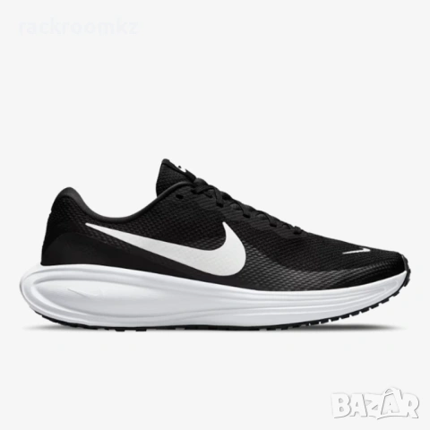 Mъжки маряатонки Nike Revolution 8 black-white, снимка 2 - Маратонки - 54193819