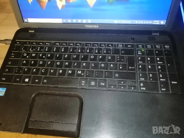 Лаптоп TOSHIBA SATELLITE C850-1E7, снимка 5 - Лаптопи за работа - 52385607