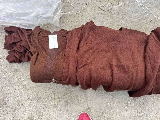 Продавам войнишки пуловер , снимка 3 - Антикварни и старинни предмети - 47274563