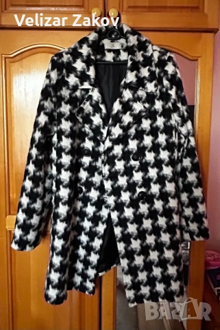Дамско преходно палто – черно/бяло, елегантно