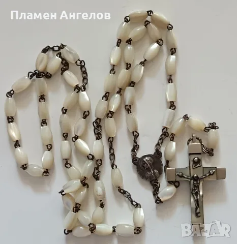 Антикварен френски католически розарий (броеница) със седеф. 