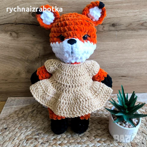 Плетена плюшена лисица, снимка 3 - Кукли - 51318053