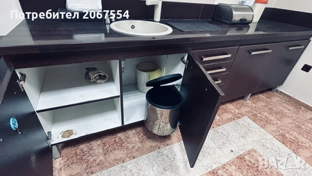 Кухненски плот с шкафове - 270 на 60., снимка 10 - Шкафове - 54046593