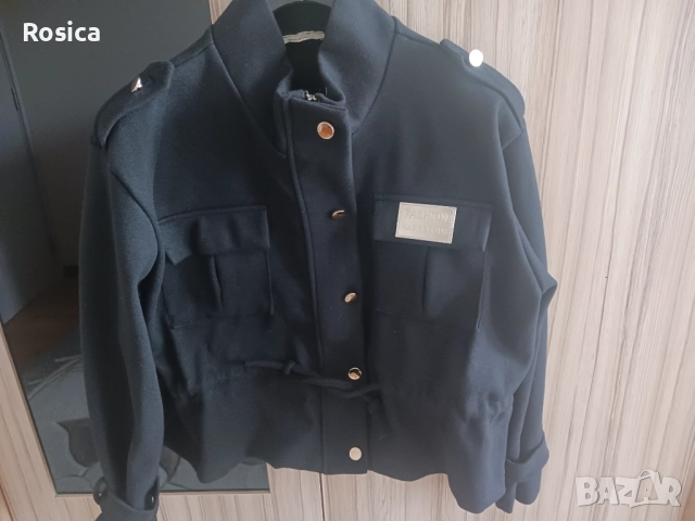 Дамско късо палто, снимка 4 - Палта, манта - 52132276