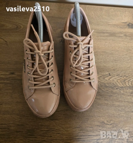 Guess оригинални дамски кецове , снимка 6 - Кецове - 53893034