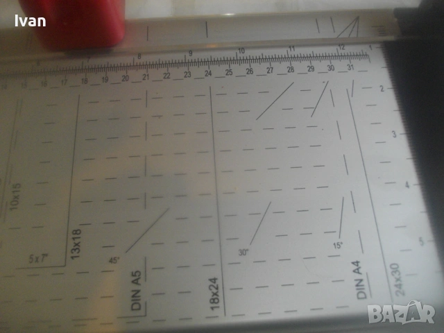 НОВ Немски оригинален РОЛКОВ НОЖ ЗА РЯЗАНЕ НА ХАРТИЯ до 32 см А 4 ROLL CAT РЕЗАЧКА ТРИМЕР, снимка 10 - Други инструменти - 54033969