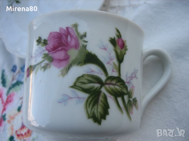 Ретро сет за кафе - Чехословакия, снимка 3 - Чаши - 40378663