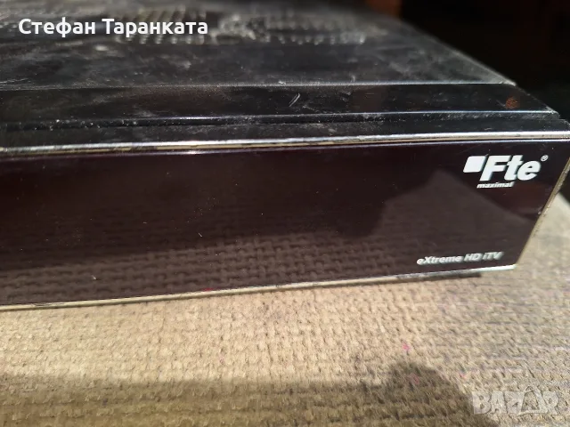 Сателитен приемник , снимка 4 - Приемници и антени - 56261542