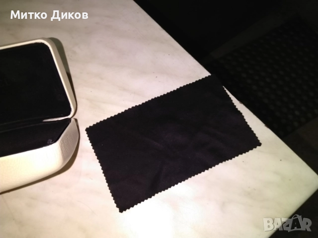Кутия за очила Версаче с кърпичка, снимка 4 - Слънчеви и диоптрични очила - 52056049